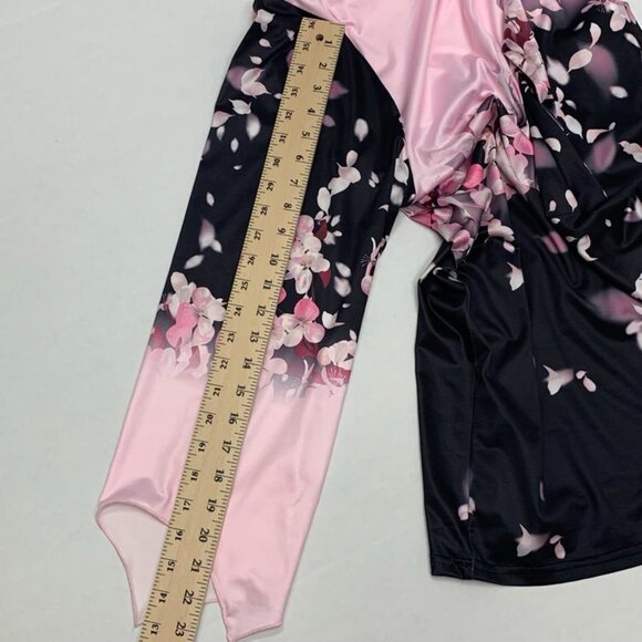 Plus Size Pink and Black Floral Blouse 3X - Picture 12 of 14